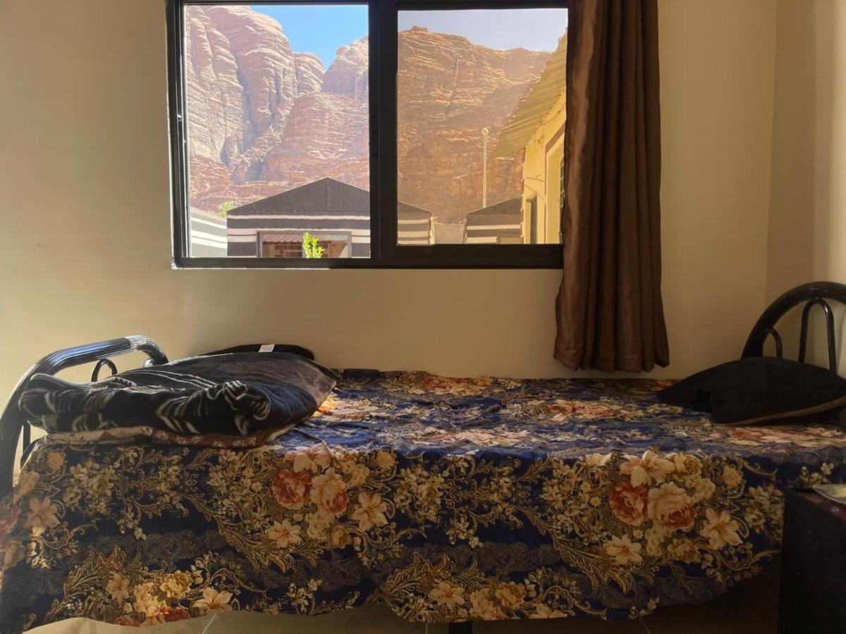 Wadi Rum Oryx Hostel & Tours Eksteriør billede