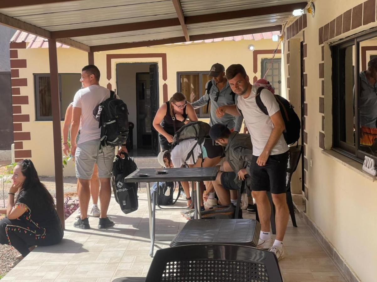 Wadi Rum Oryx Hostel & Tours Eksteriør billede