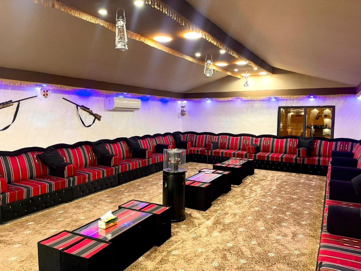 Wadi Rum Oryx Hostel & Tours Eksteriør billede