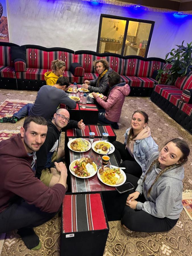 Wadi Rum Oryx Hostel & Tours Eksteriør billede