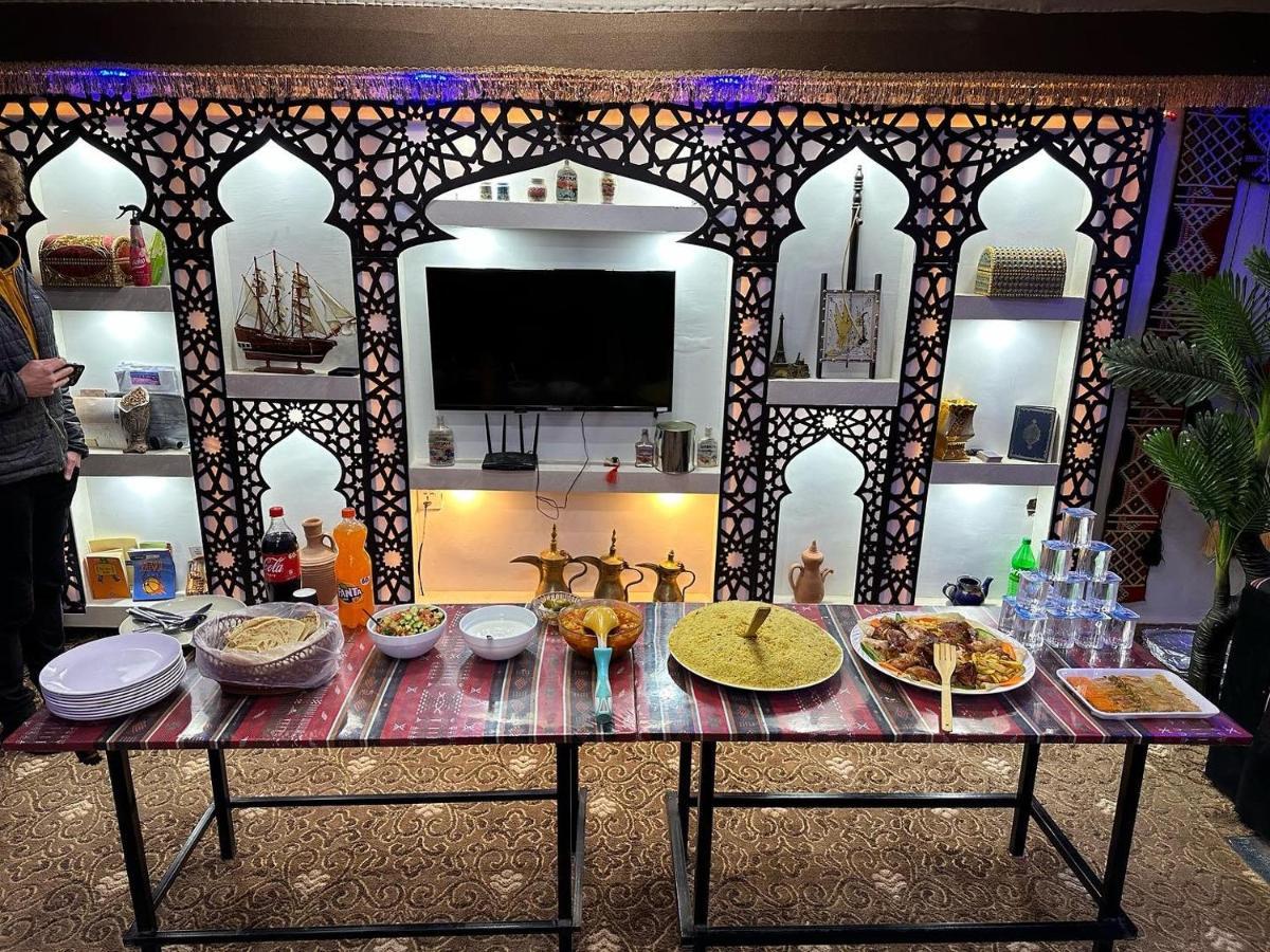 Wadi Rum Oryx Hostel & Tours Eksteriør billede