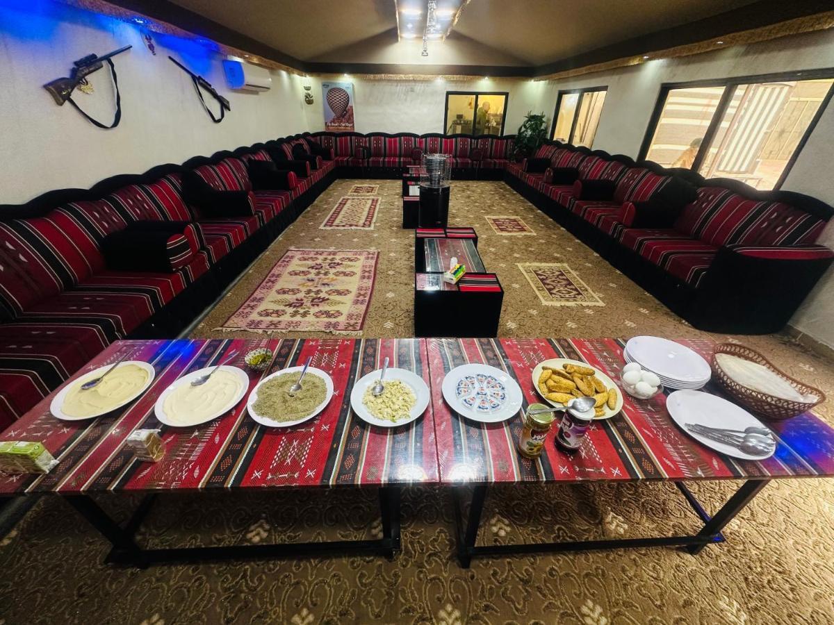 Wadi Rum Oryx Hostel & Tours Eksteriør billede