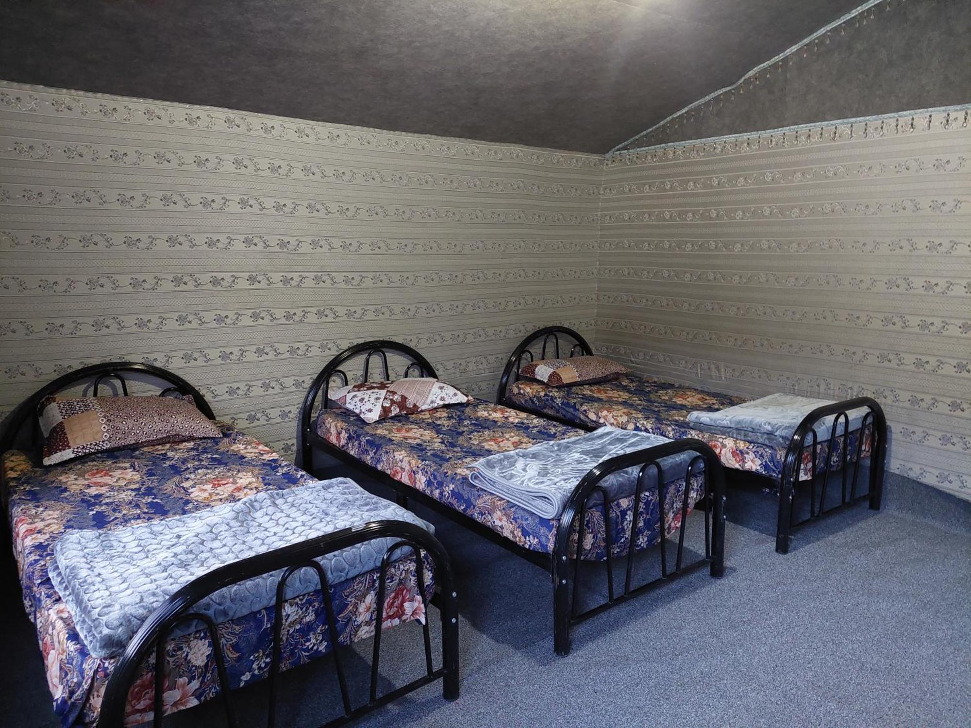 Wadi Rum Oryx Hostel & Tours Værelse billede