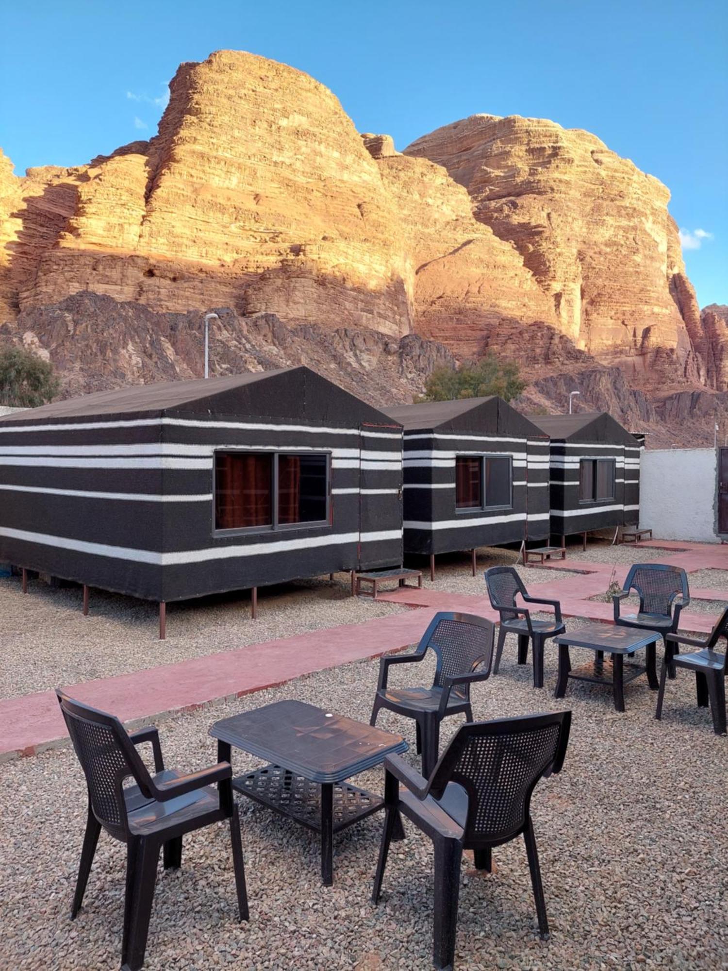 Wadi Rum Oryx Hostel & Tours Værelse billede